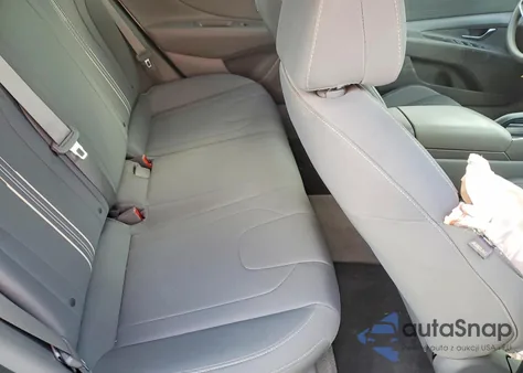 2022 Hyundai Elantra z USA, uszkodzony, nr VIN 5NPLM4AG7NH082503